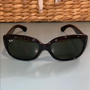 Ray-Ban Jackie Ohh sunglasses black gloss nylon